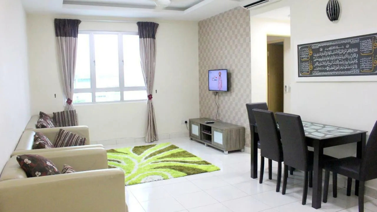 Lavender Homestay Penang Halal Premise Bayan Lepas Holiday home